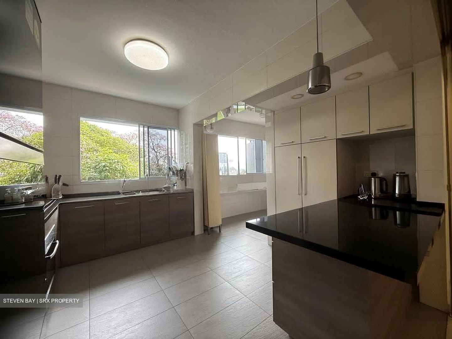 Lakeview Estate (D20), Apartment #630085971